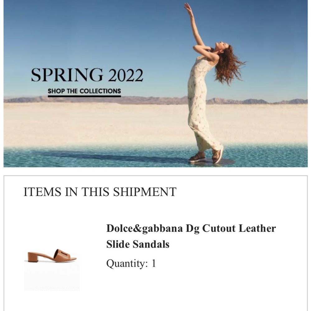 Dolce&Gabbana
DG Cutout Leather Slide Sandals - Picture 9 of 14